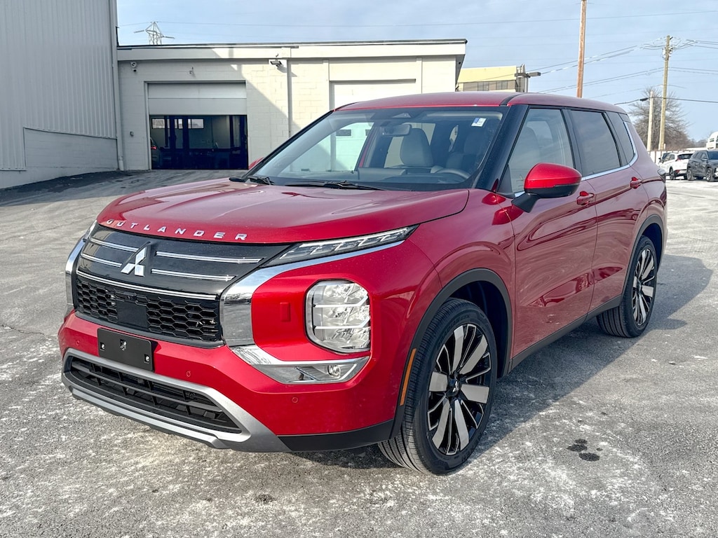 New 2026 Mitsubishi Outlander SE SUV