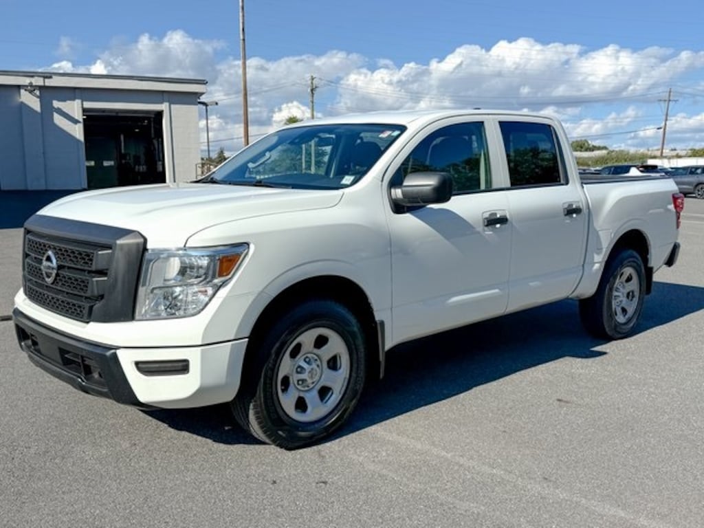 Used 2022 Nissan Titan S Truck
