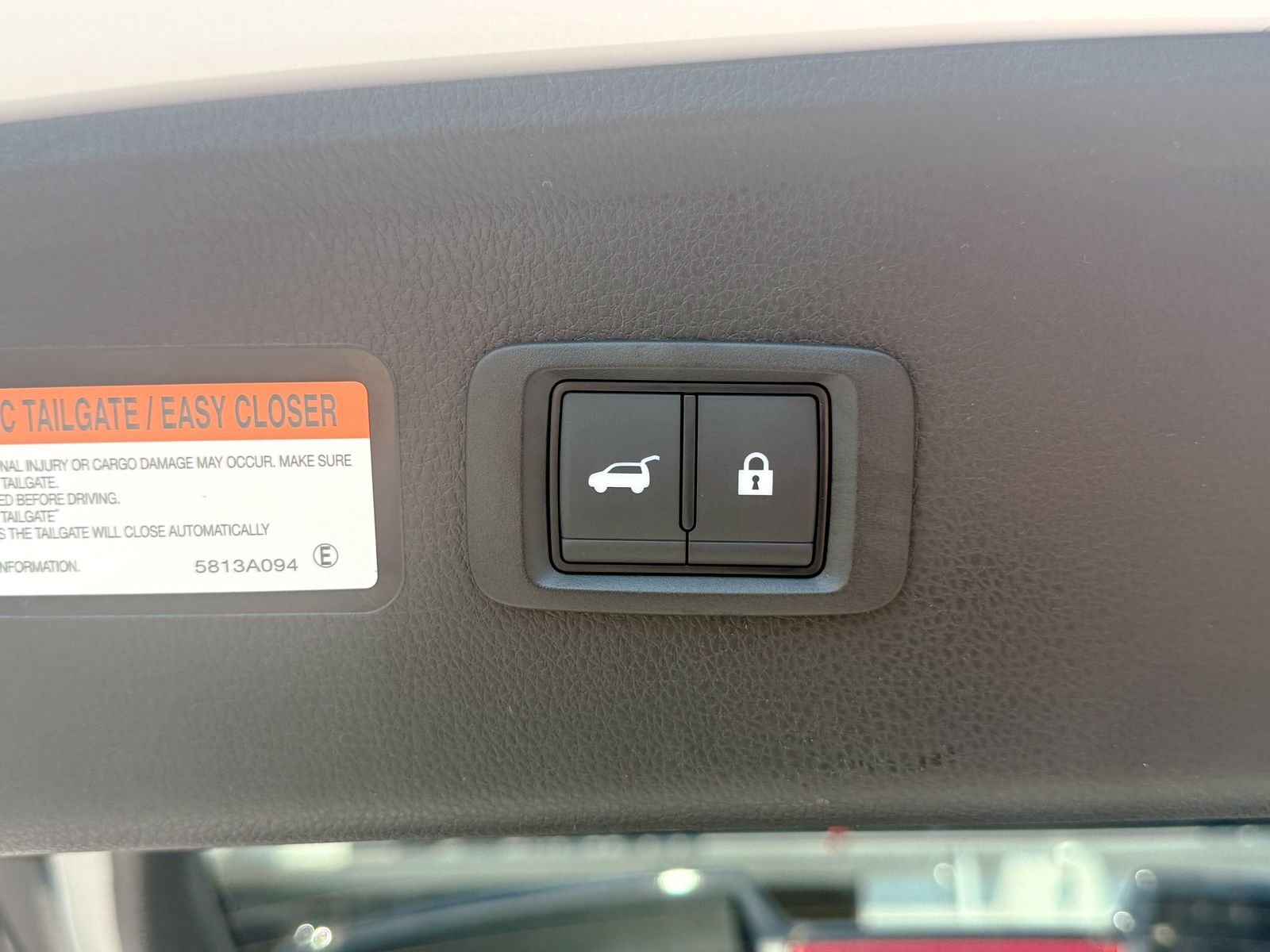 2026 Mitsubishi Eclipse Cross Black Edition - Photo 15