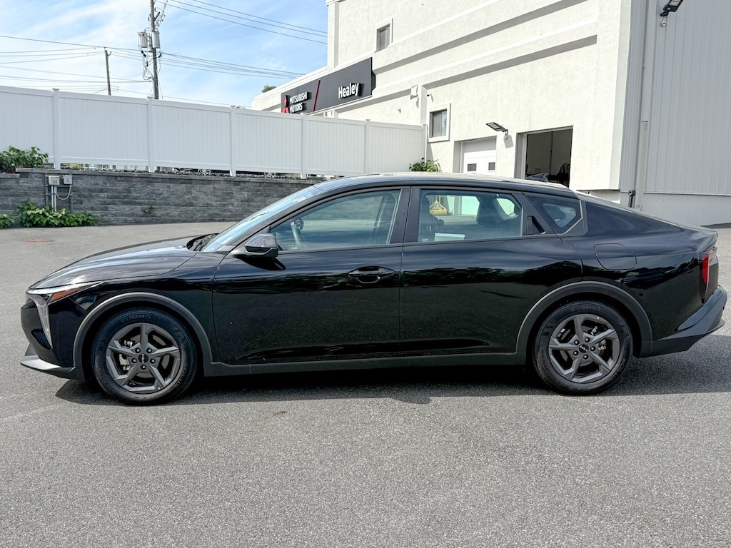 Used 2025 Kia K4 LXS Sedan