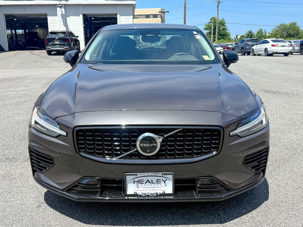 Used 2023 Volvo S60 Recharge Plug-In Hybrid T8 Plus Dark Theme Sedan