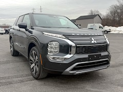 2026 Mitsubishi Outlander SE SUV