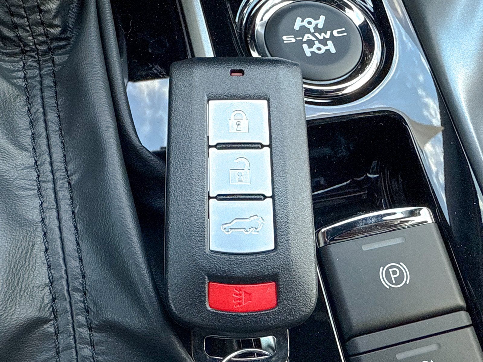 2026 Mitsubishi Eclipse Cross Black Edition - Photo 50