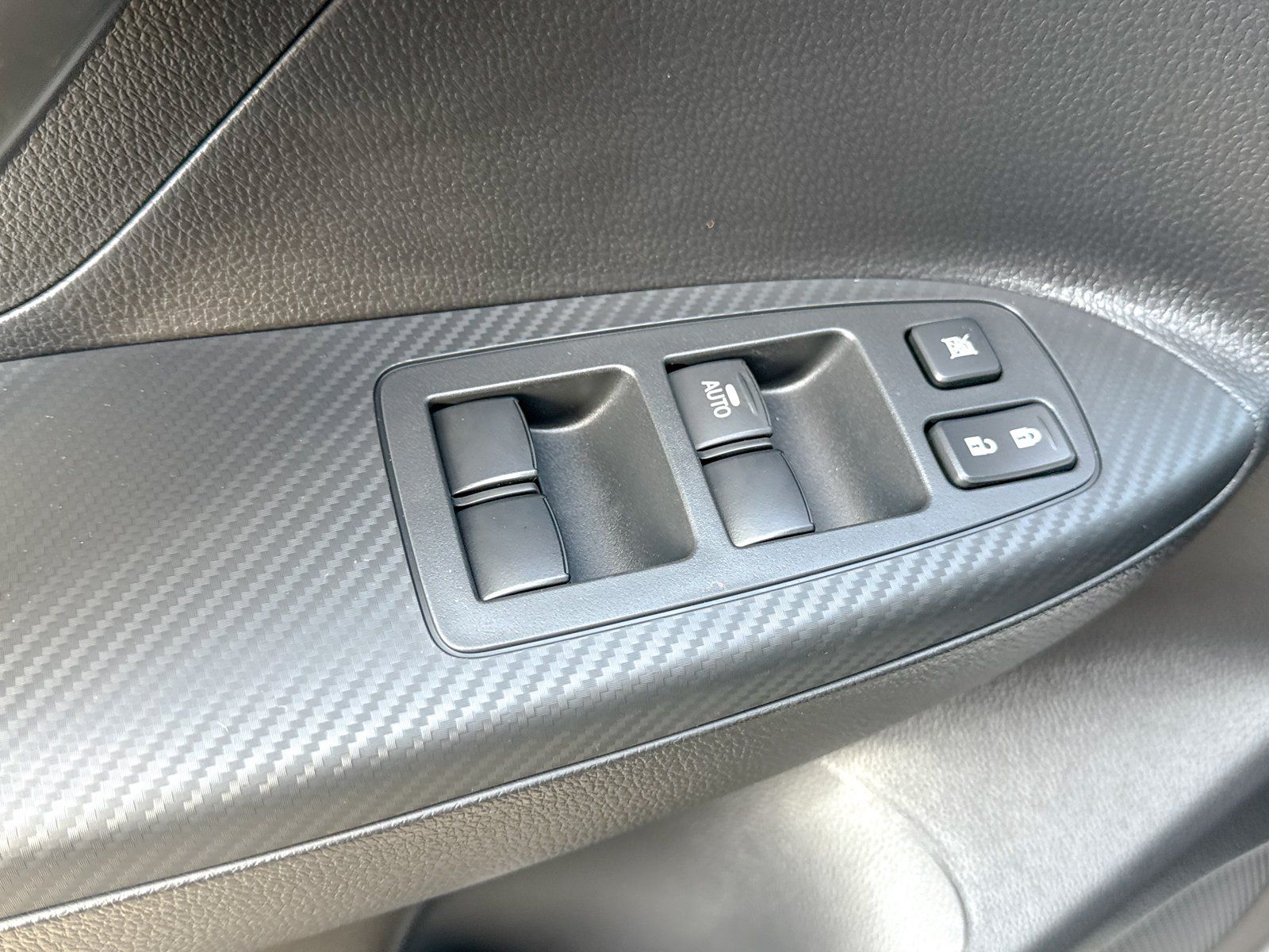 2026 Mitsubishi Eclipse Cross Black Edition - Photo 20