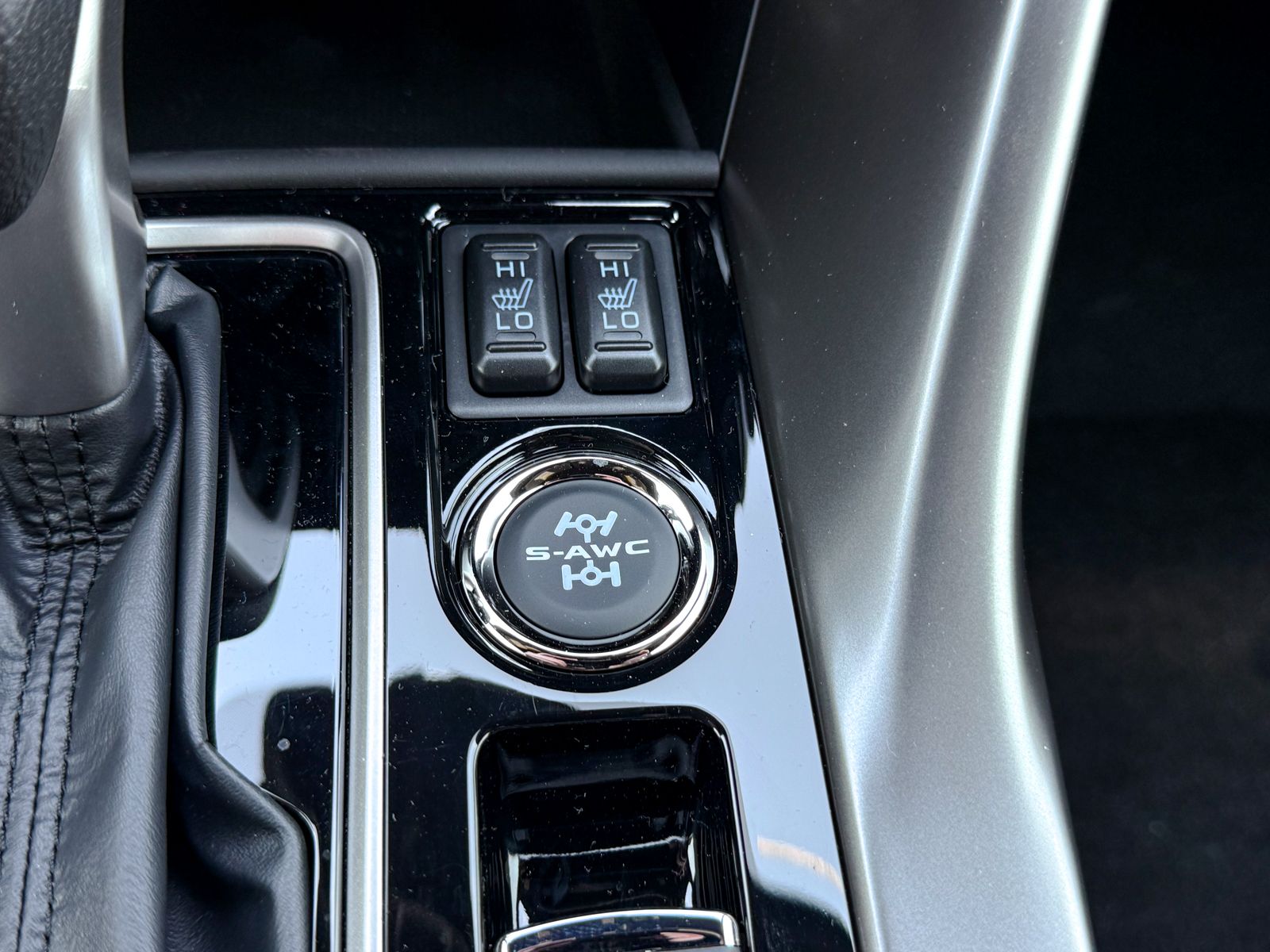 2026 Mitsubishi Eclipse Cross Black Edition - Photo 37