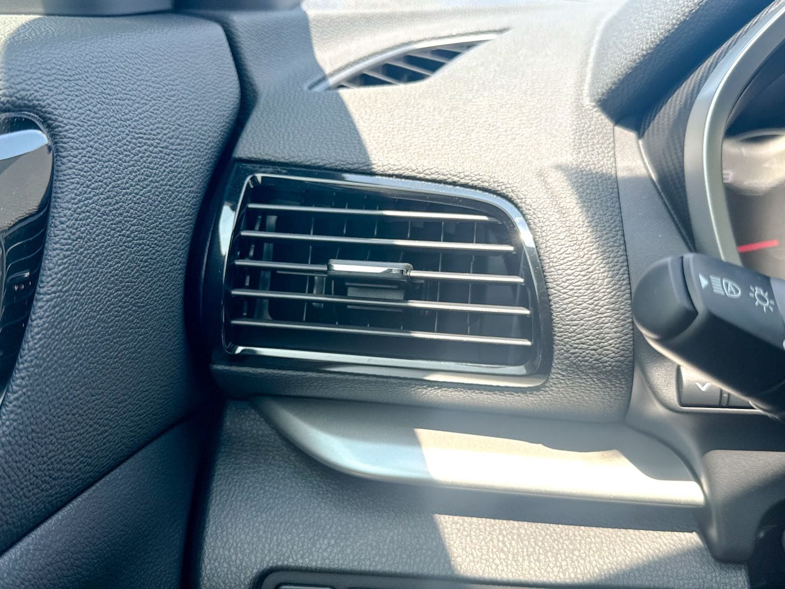 2026 Mitsubishi Eclipse Cross SEL - Photo 42