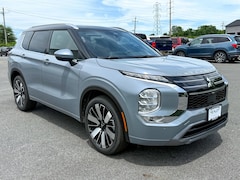 2025 Mitsubishi Outlander SEL SUV