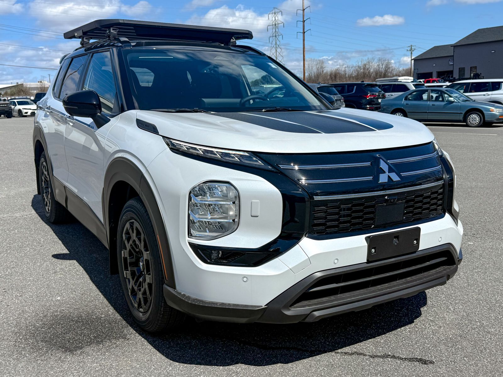 2026 Mitsubishi Outlander Trail Edition S-AWC's photo