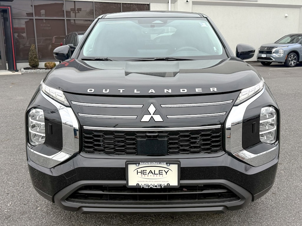 New 2025 Mitsubishi Outlander ES SUV