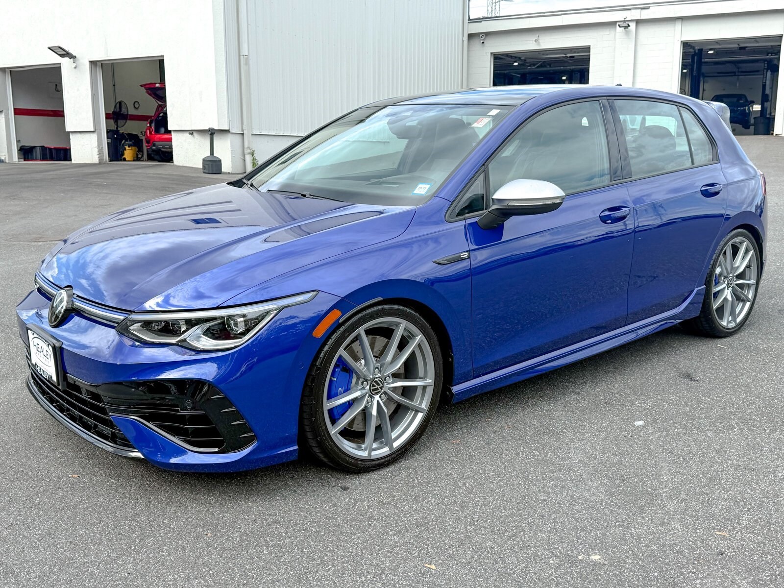 2024 Volkswagen Golf R photo 3