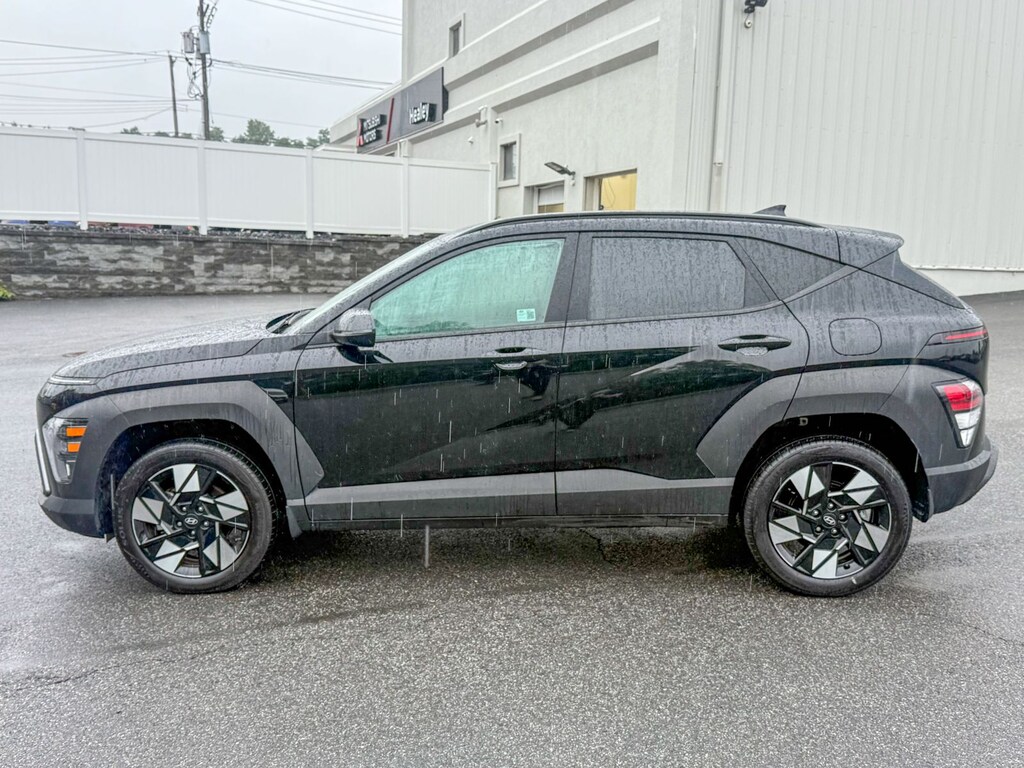 Used 2025 Hyundai Kona SEL Convenience SUV