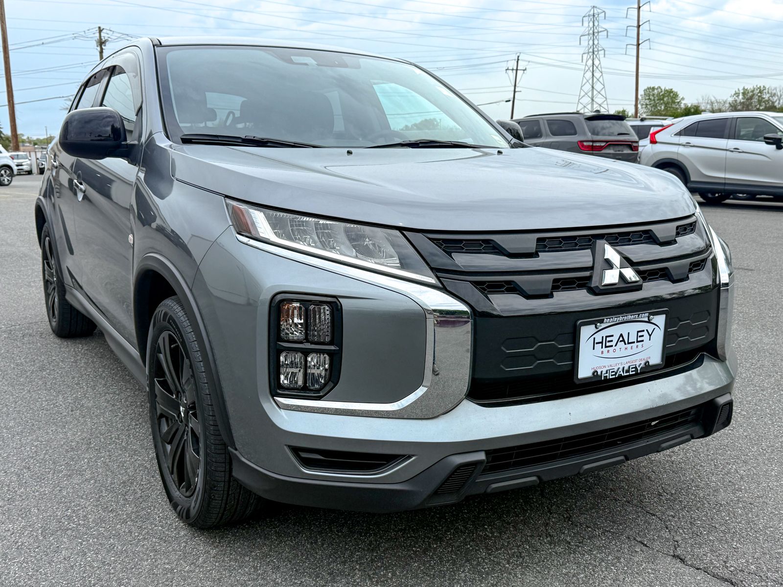 2024 Mitsubishi Outlander Sport 2.0 LE AWC CVT's photo