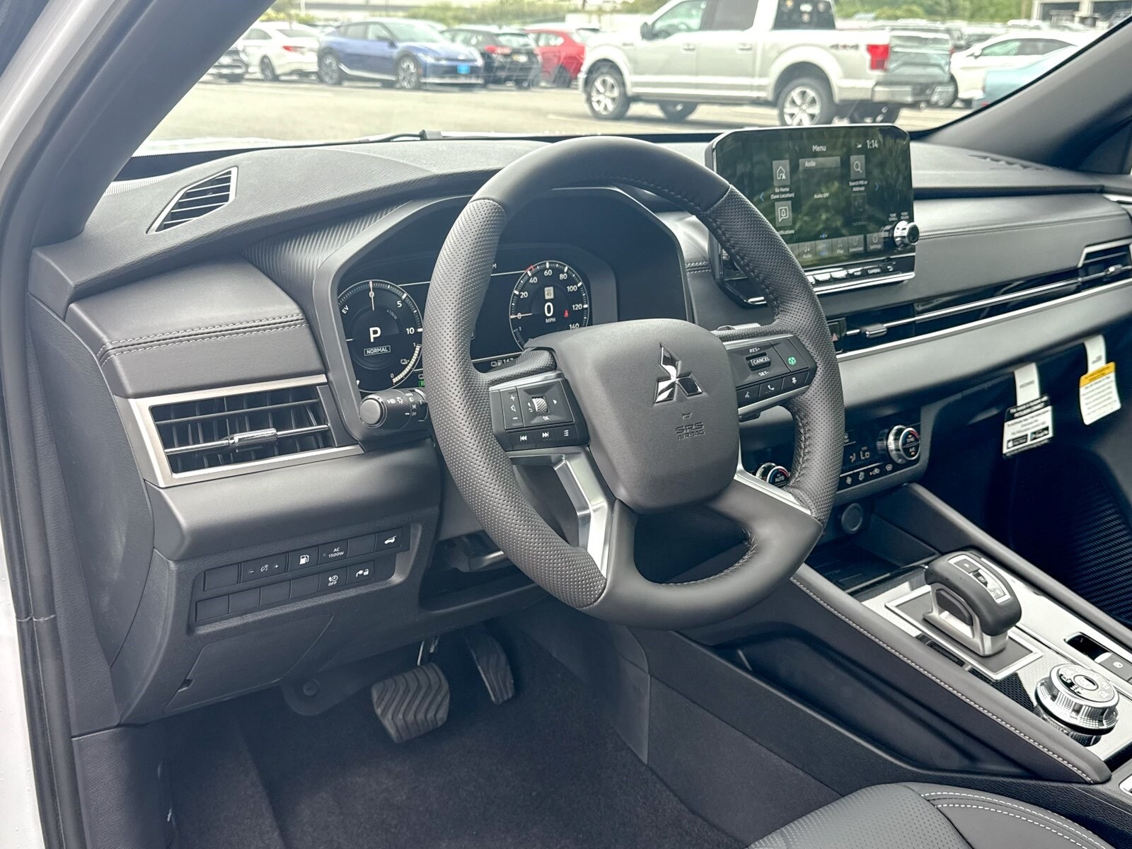 2025 Mitsubishi Outlander SEL Platinum GT photo 3