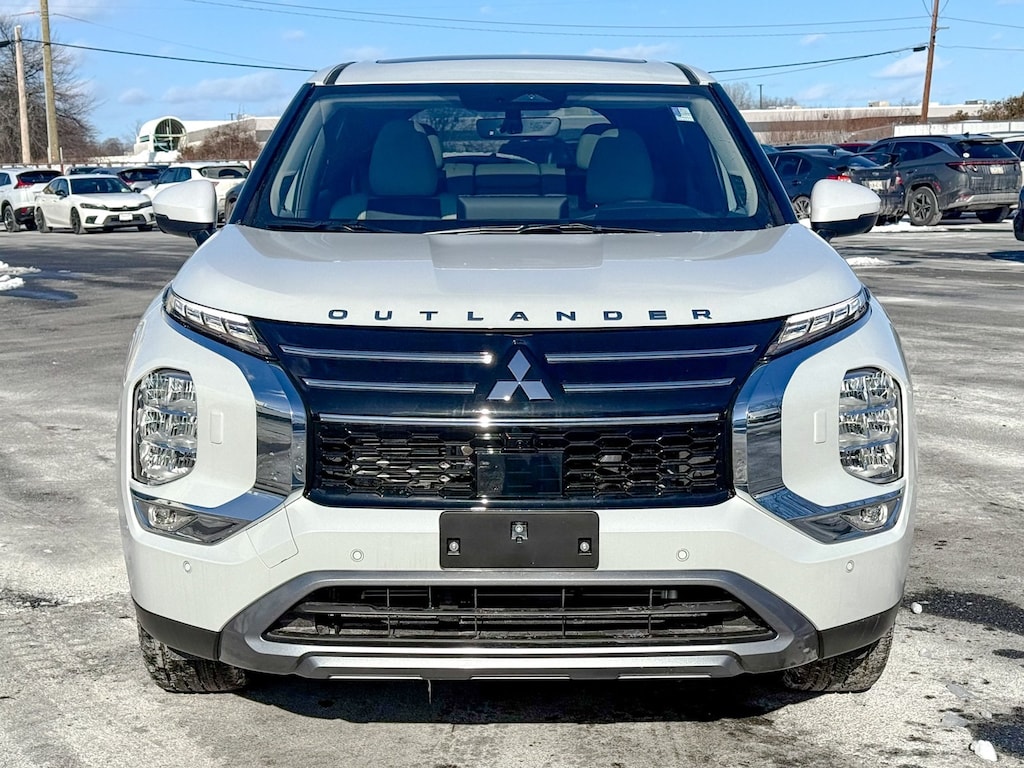 New 2026 Mitsubishi Outlander SE SUV