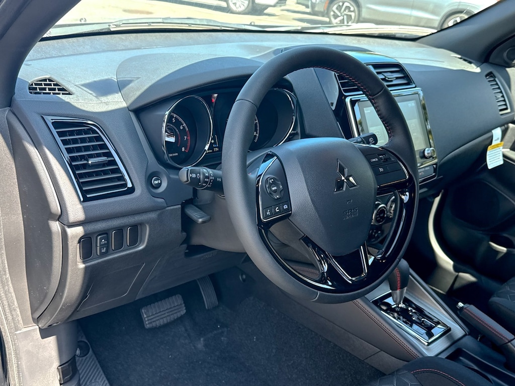 New 2025 Mitsubishi Outlander Sport  SUV