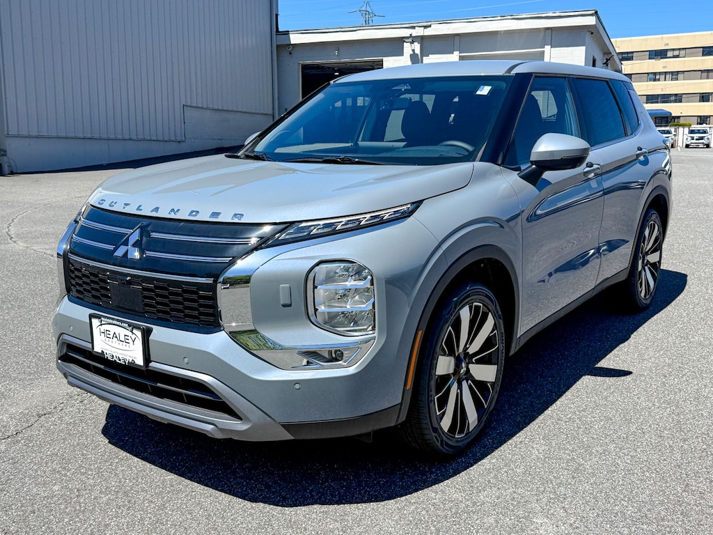 New 2026 Mitsubishi Outlander SE SUV