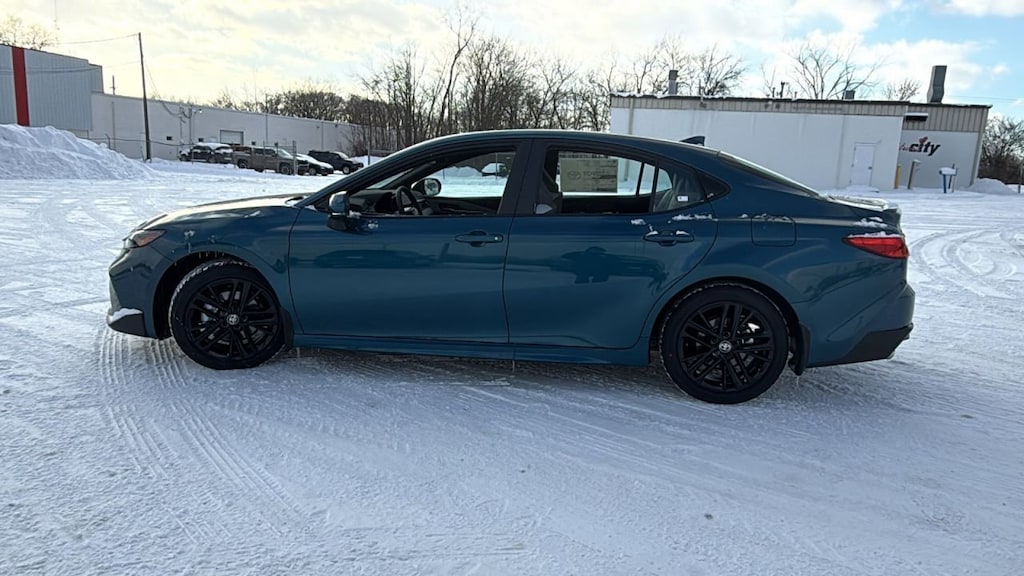 New 2026 Toyota Camry SE SE