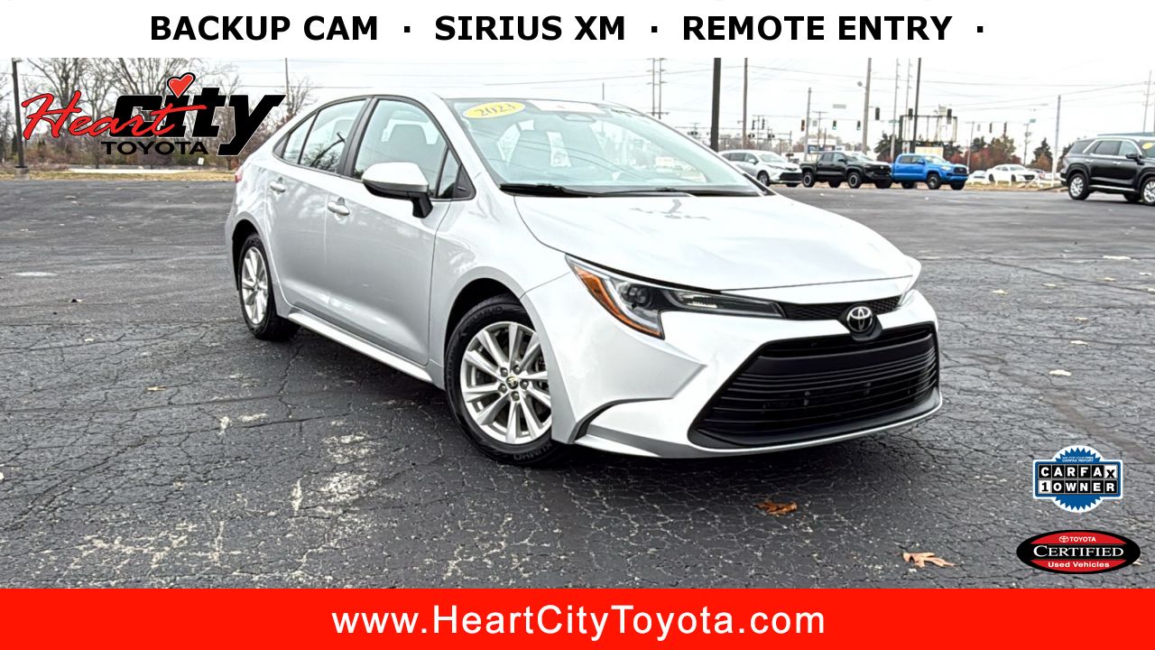 2023 Toyota Corolla LE's photo