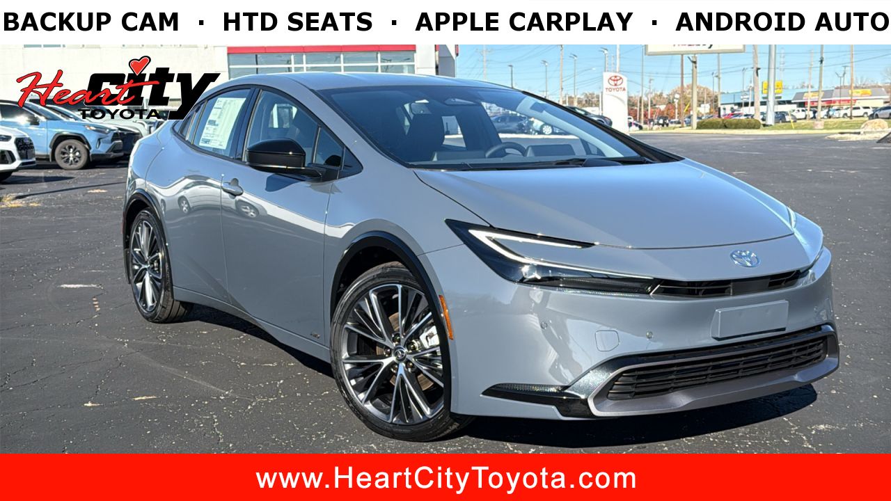 2026 Toyota Prius XLE's photo