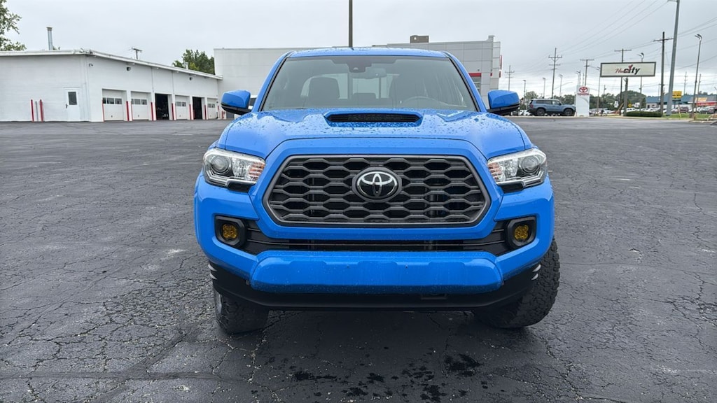 Used 2021 Toyota Tacoma 4WD TRD Off-Road Truck