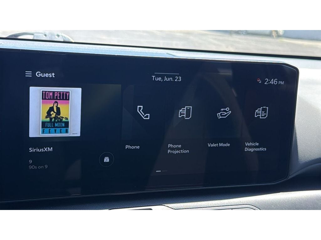 2025 Kia K4 LXS - Photo 16