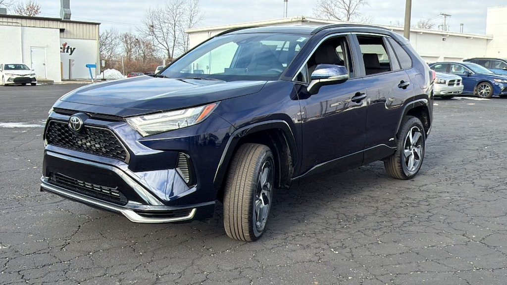 New 2025 Toyota RAV4 Plug-in Hybrid SE PLUG-IN HYBRID