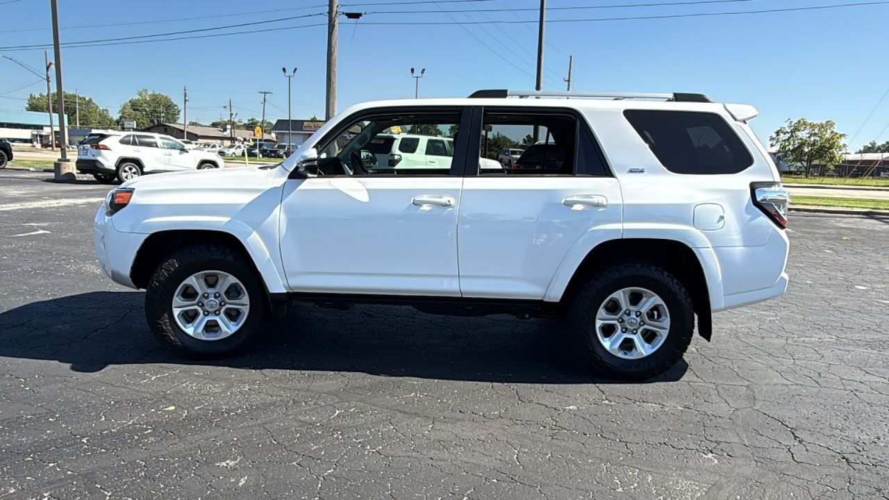 2019 Toyota 4Runner SR5 Premium photo 2