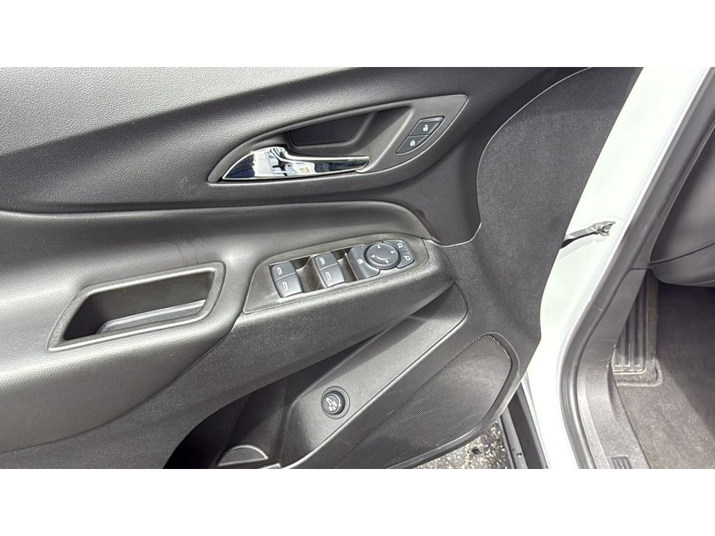 2024 Chevrolet Equinox LT - Photo 15