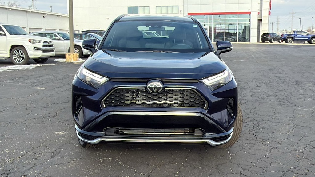 New 2025 Toyota RAV4 Plug-in Hybrid SE PLUG-IN HYBRID