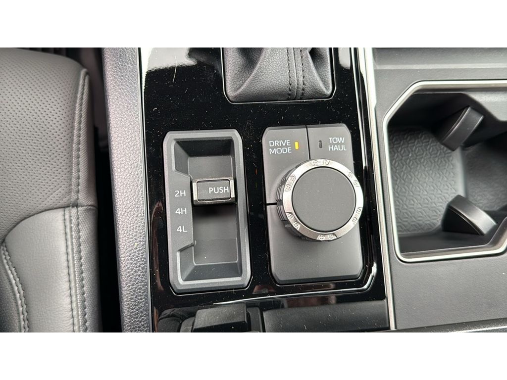 2026 Toyota Tundra SR5 - Photo 19