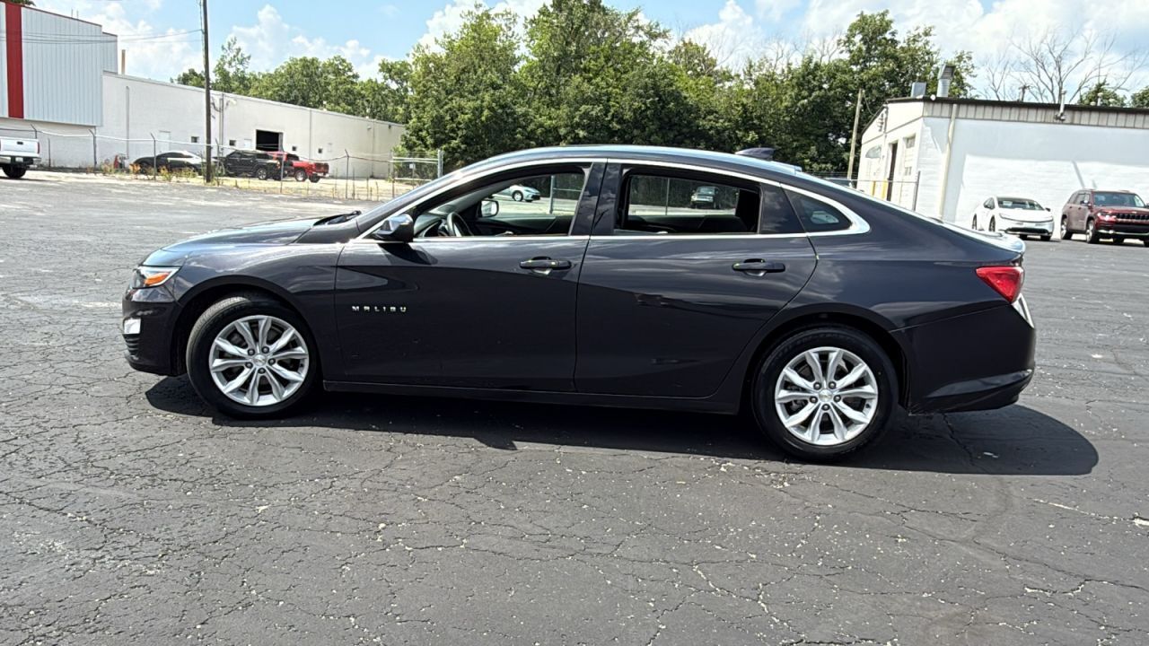 2023 Chevrolet Malibu 1LT photo 4