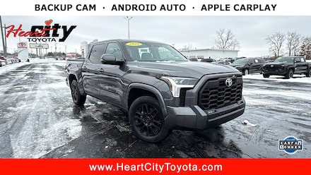 2022 Toyota Tundra 4WD SR5