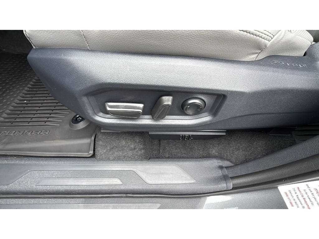 2026 Toyota Tundra Limited - Photo 27