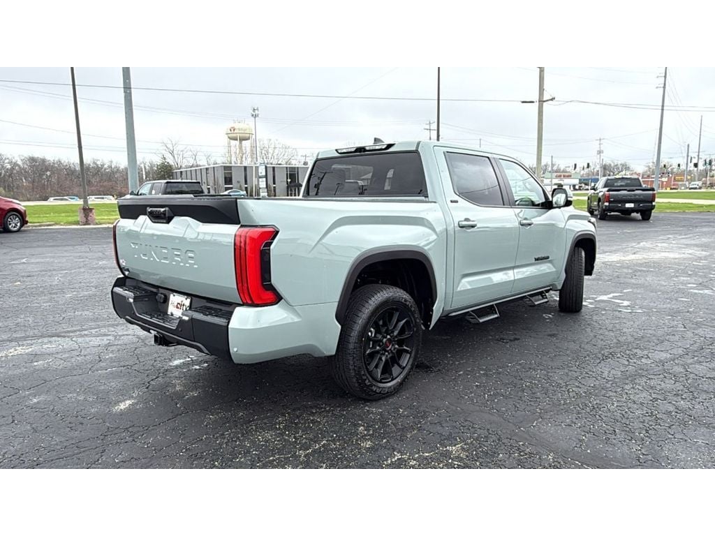 2026 Toyota Tundra SR5 - Photo 7
