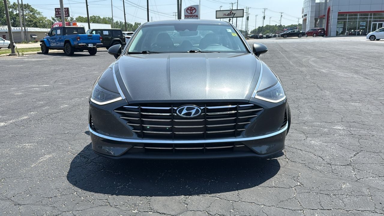 Used 2023 Hyundai Sonata SE with VIN KMHL24JA0PA255513 for sale in Elkhart, IN