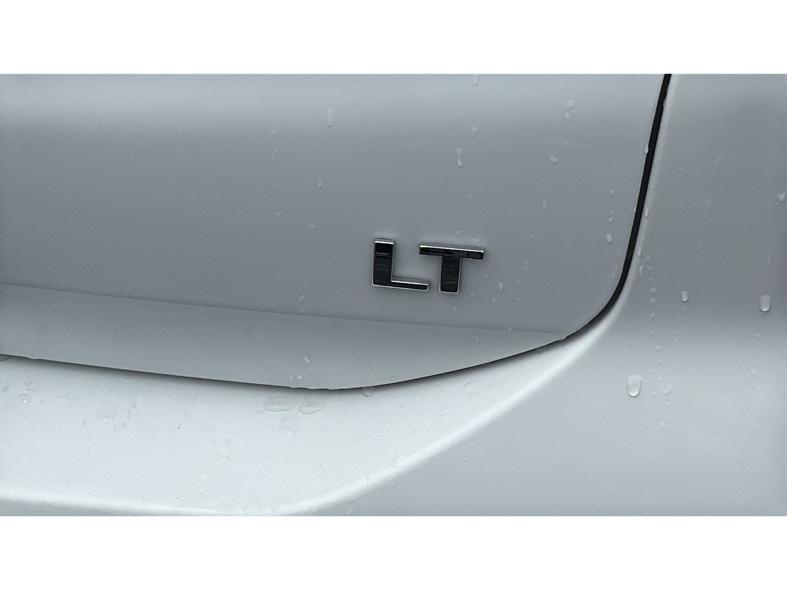 2024 Chevrolet Equinox LT - Photo 8