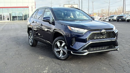 2025 Toyota RAV4 Plug-in Hybrid SE PLUG-IN HYBRID
