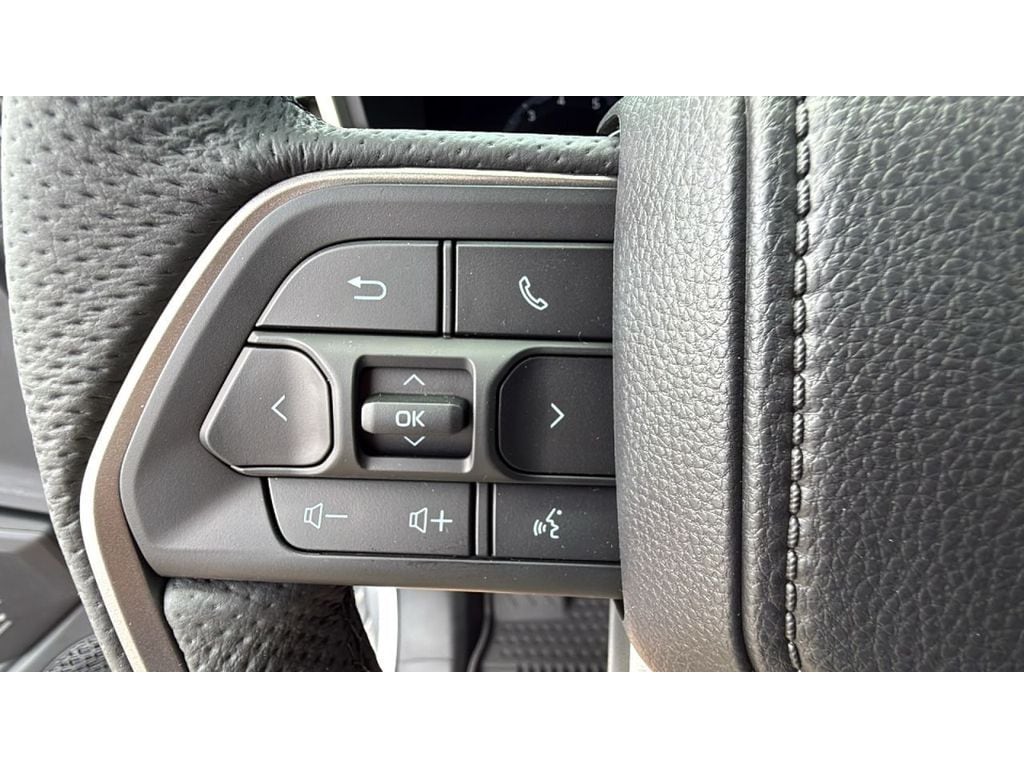 2026 Toyota Tacoma TRD Sport - Photo 25