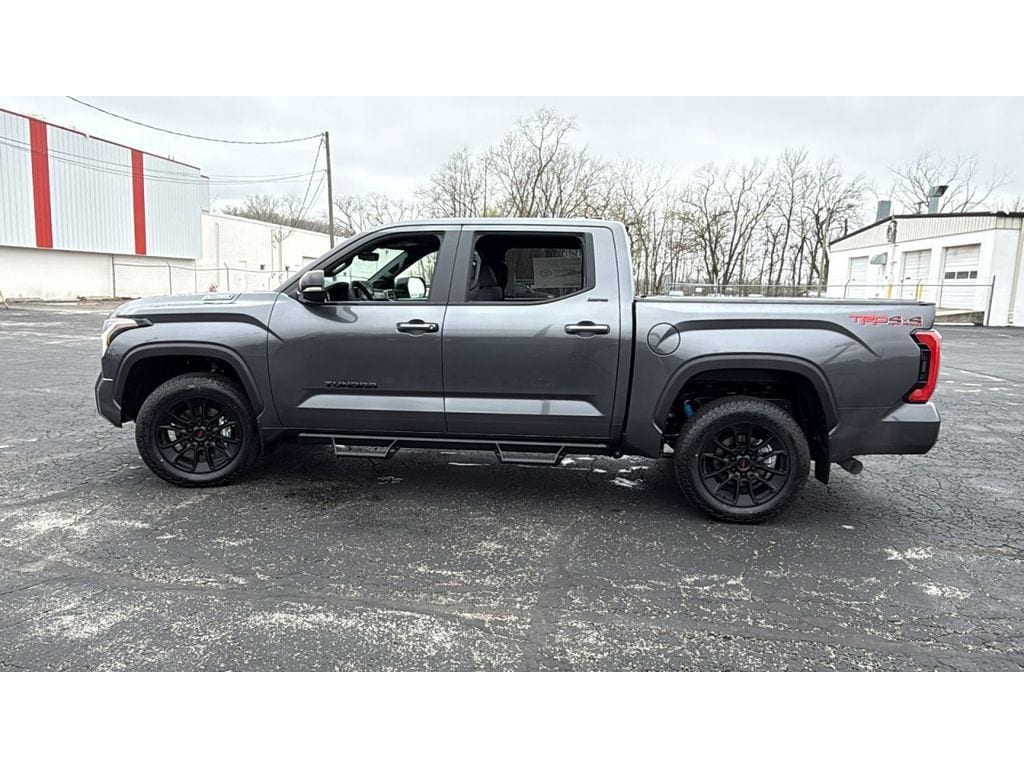 2026 Toyota Tundra Limited - Photo 4