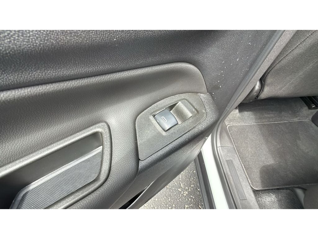 2024 Chevrolet Equinox LT - Photo 36