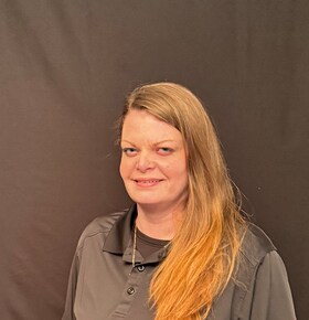 Staff member Amber Watson from ID_dfdee93337ba