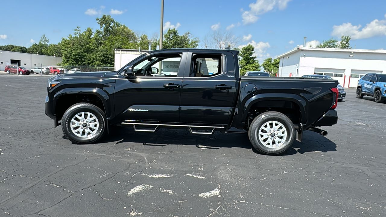 2024 Toyota Tacoma SR5 photo 4