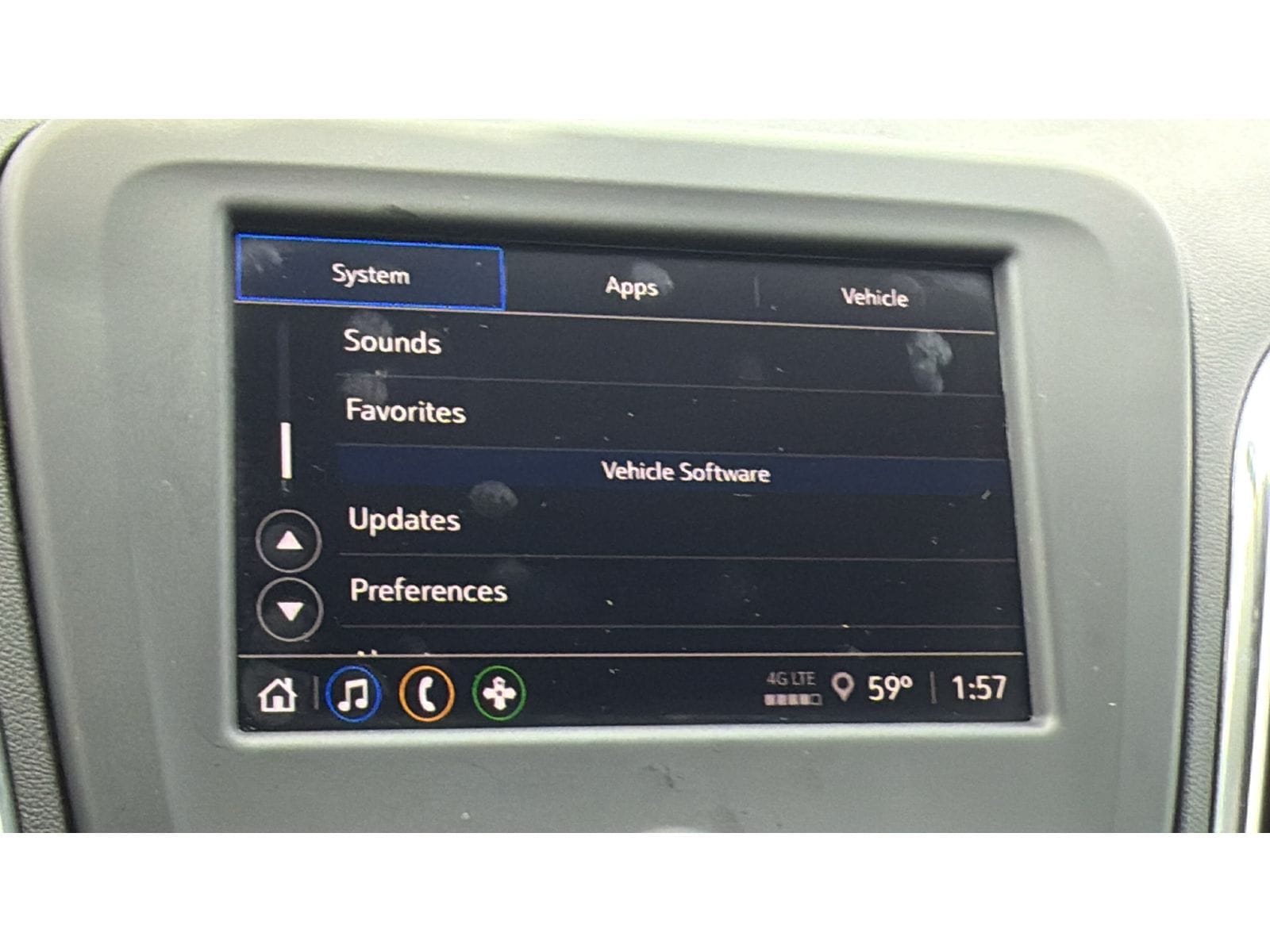 2024 Chevrolet Equinox LT - Photo 20