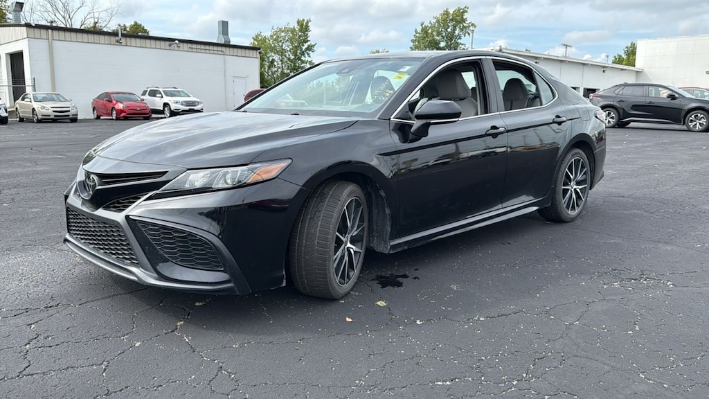 Certified 2024 Toyota Camry SE Car