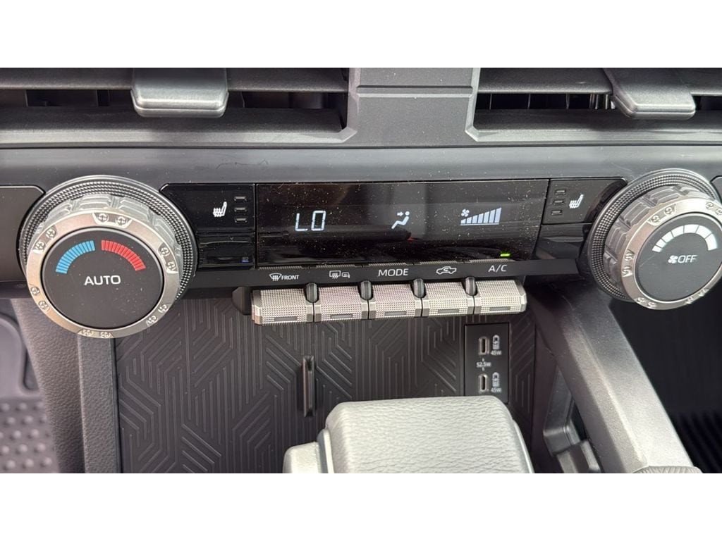 2026 Toyota Tacoma TRD Sport - Photo 21