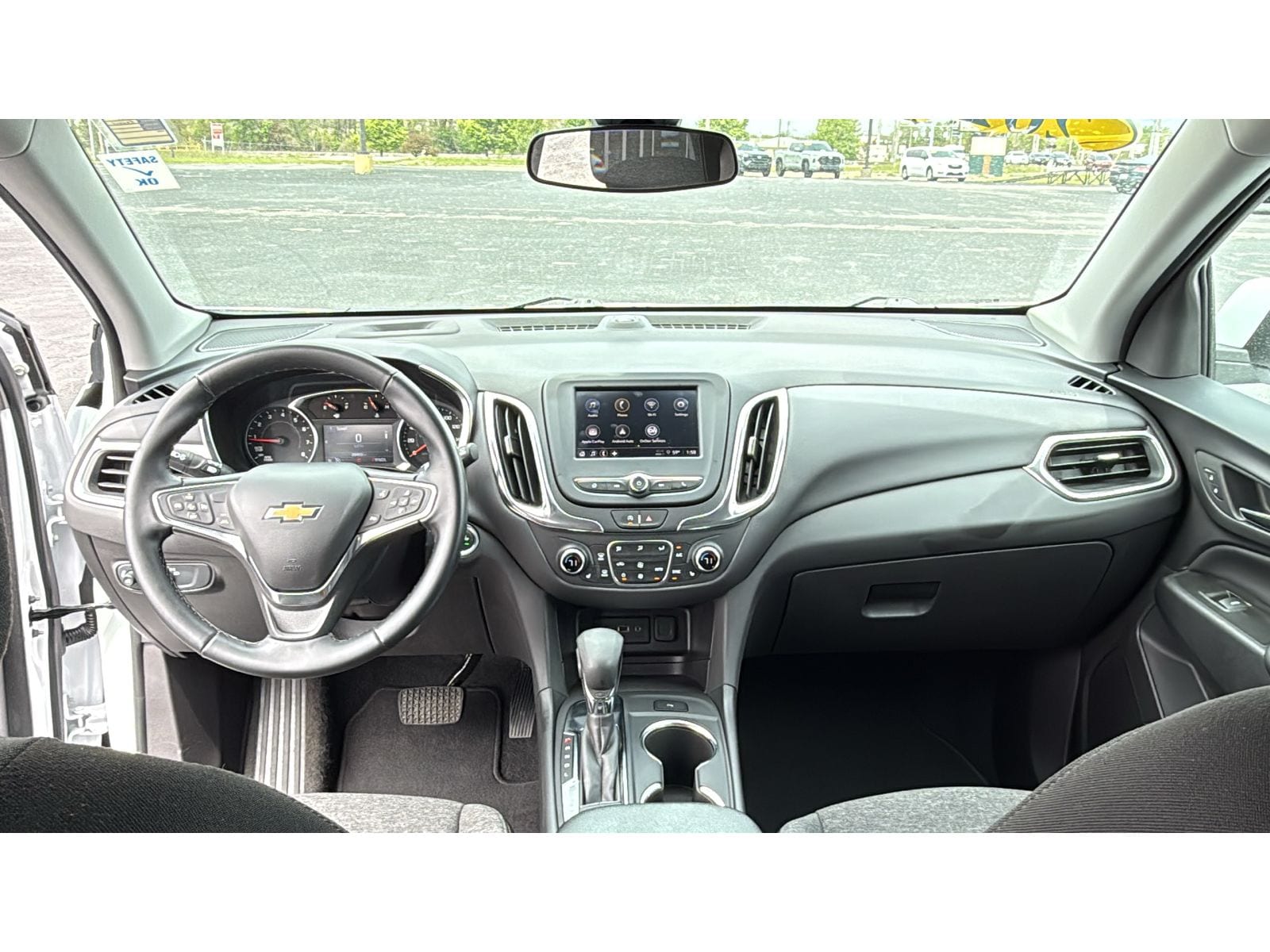 2024 Chevrolet Equinox LT - Photo 33