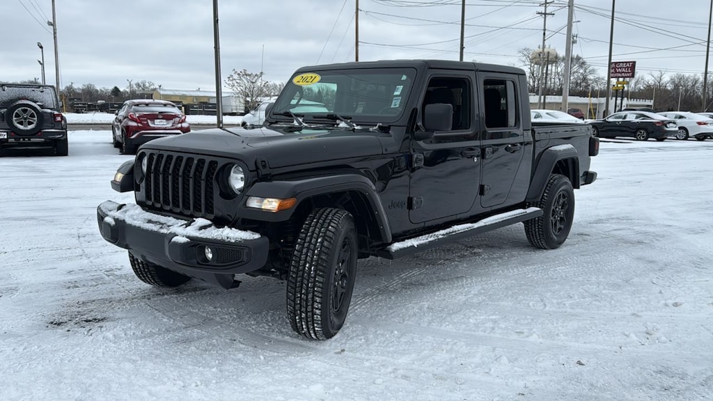 Used 2021 Jeep Gladiator Willys Truck