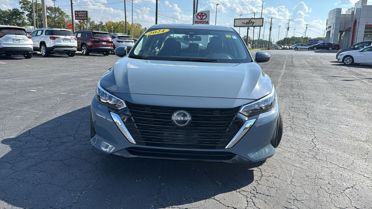 Used 2024 Nissan Sentra SV with VIN 3N1AB8CV8RY303618 for sale in Elkhart, IN