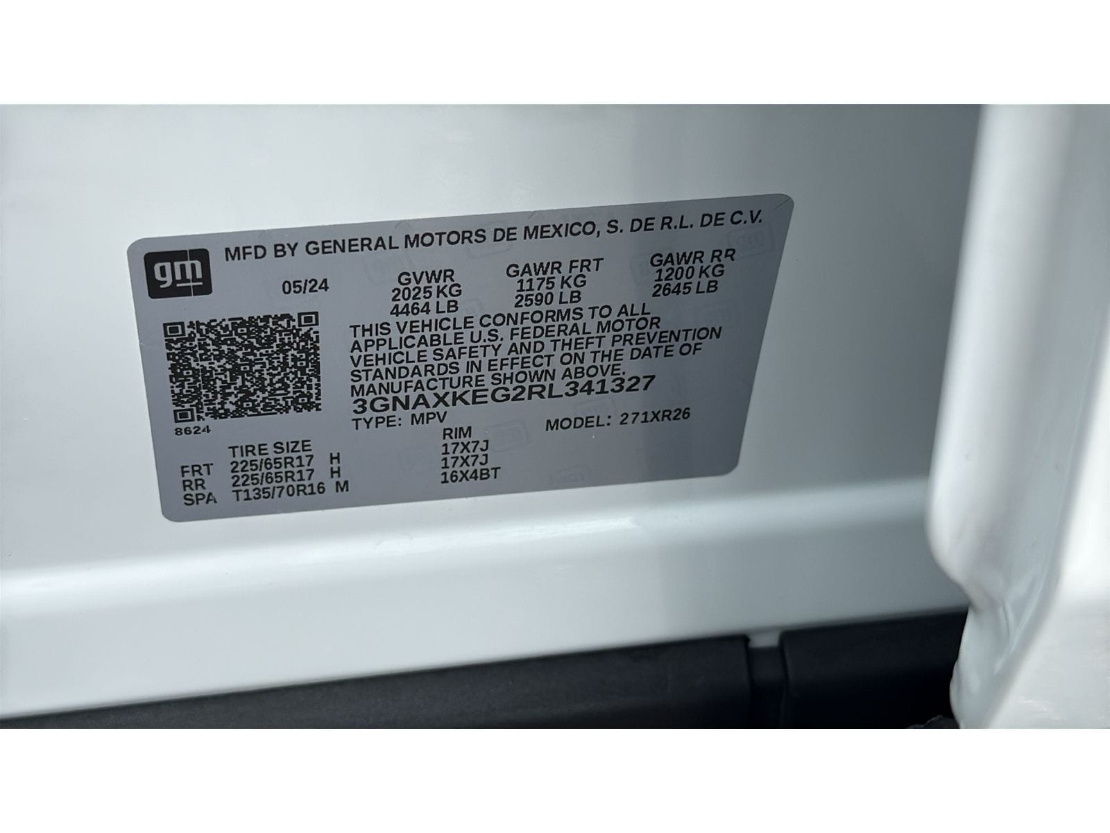2024 Chevrolet Equinox LT - Photo 32