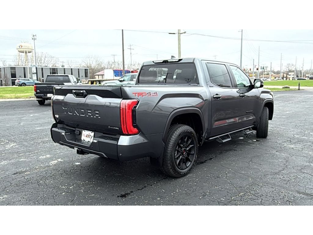 2026 Toyota Tundra Limited - Photo 8